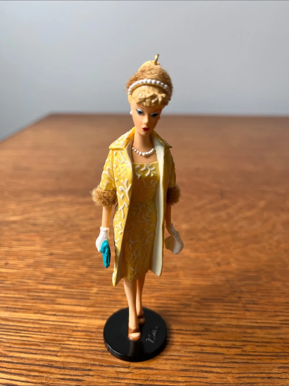 2006 Hallmark Keepsake Evening Splendor Barbie Ornament 13th in Series In Box